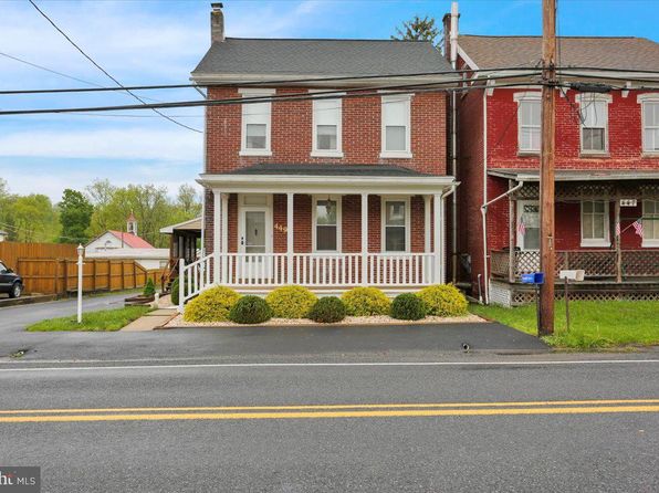 449 Main St