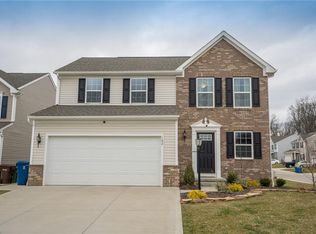 102 Glenridge Cir, Tallmadge, OH 44278