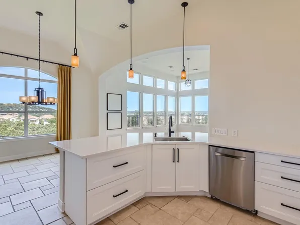 236 Aria Rdg #236, Austin, TX 78738