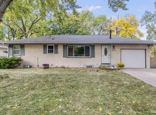 6367 Zinnia Ln N, Maple Grove, MN 55311