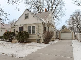 108 11th Ave SE, Rochester, MN 55904