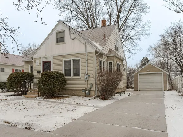 108 11th Ave SE, Rochester, MN 55904