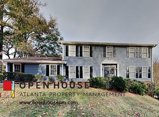 1888 Harbour Oaks Dr, Snellville, GA 30078