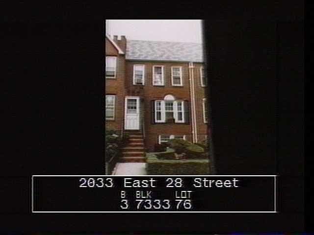 2nd image of 2033 E 28th St