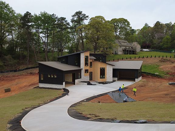 4th image of 3471 Clarks Bridge Tract Rd #3