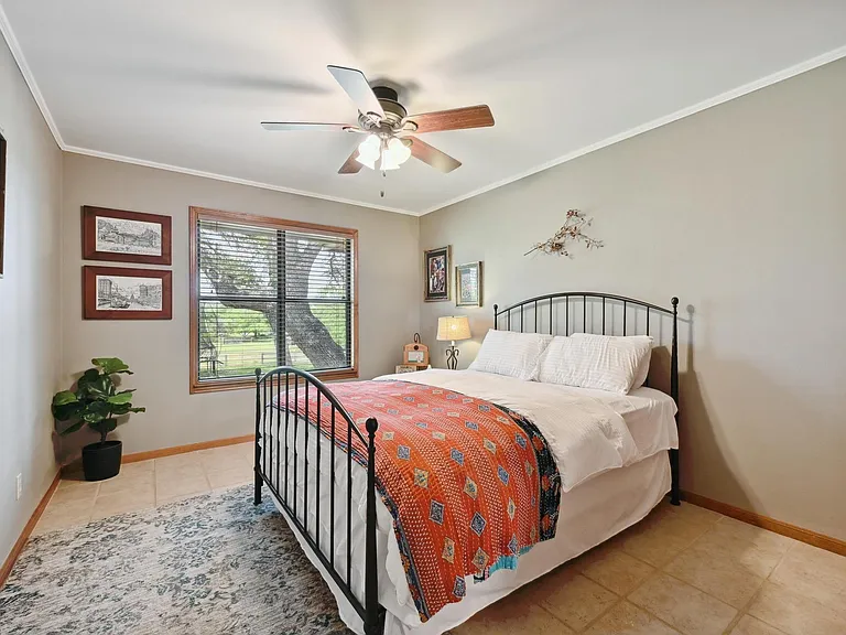 9209 Rock Way Dr — Photo 24