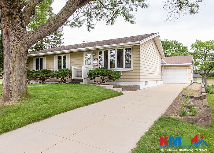 3 bed, 1.5 bath, 1785 sqft, $1,500 — Photo 1