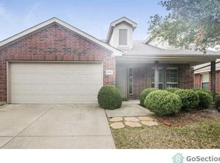 2010 Club Oak Dr, Heartland, TX 75126