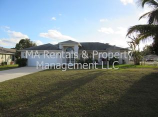 218 Aydin Ct, Fort Myers, FL 33913