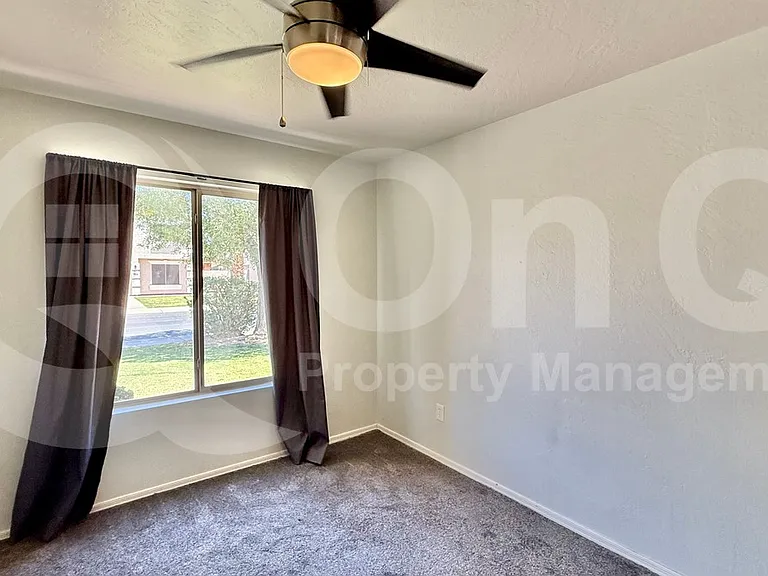 2075 E Appaloosa Rd — Photo 11