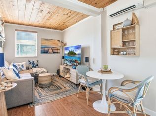 310 Harrison St #102E, Hollywood, FL 33019