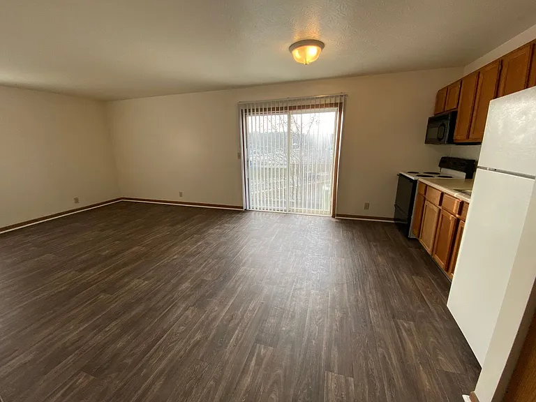 Greenbush Apartments — Photo 24