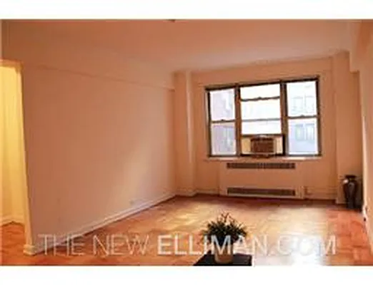 Rented by Douglas Elliman | media 13