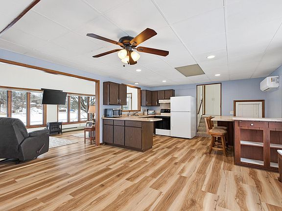 2nd image of 2366 Augusta Rd