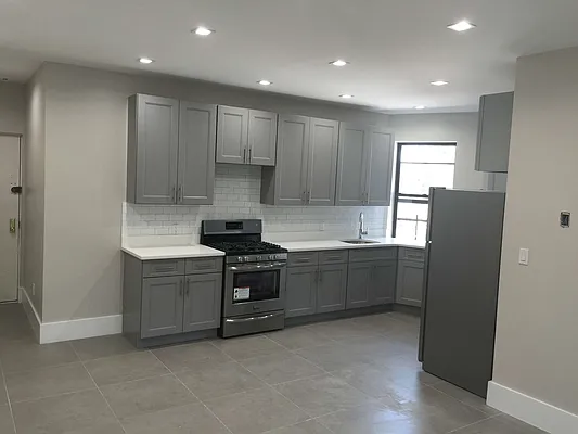 Rented by Mdays Realty | media 50