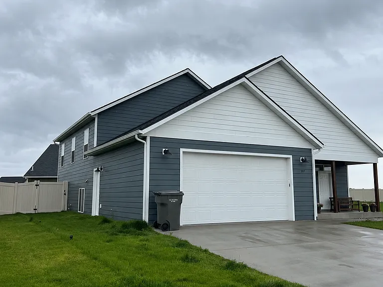 3074 Meadow View Loop — Photo 2