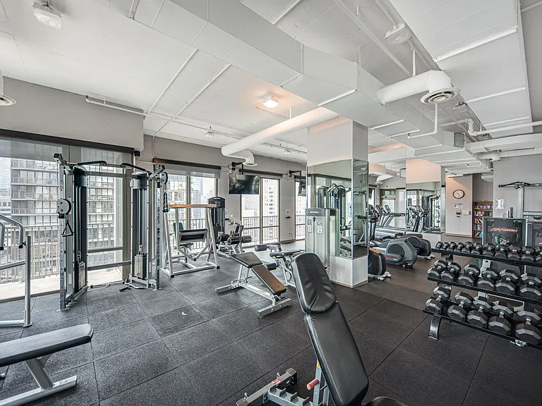 2 E Erie St #1804 — Photo 19