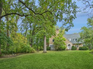 1161 Pine St, Winnetka, IL 60093