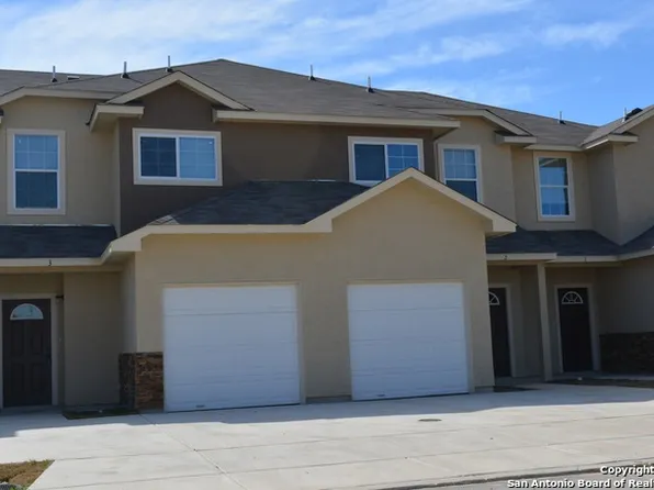 16711 Jupiter Hvn Unit 4, Selma, TX 78154