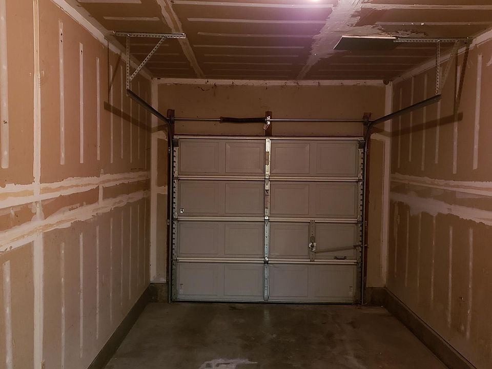 2nd image of 314 W D St