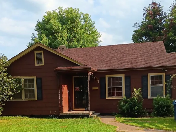 941 School St, Clarksdale, MS 38614
