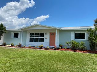 1762 Dodge Cir N, Melbourne, FL 32935
