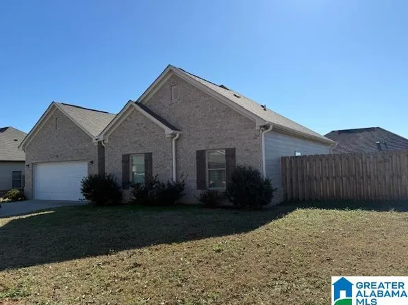 73 Ballington Way, Clanton, AL 35045