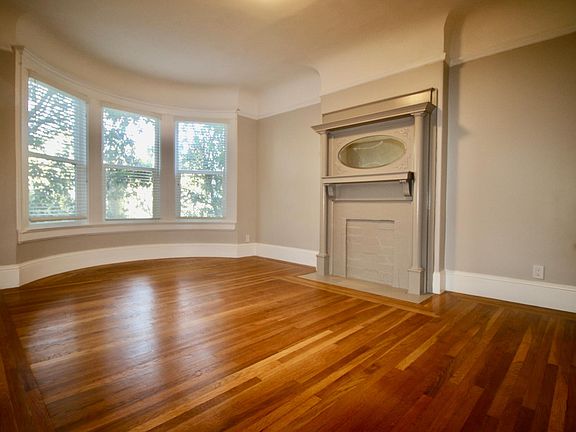 front bedroom (#2)