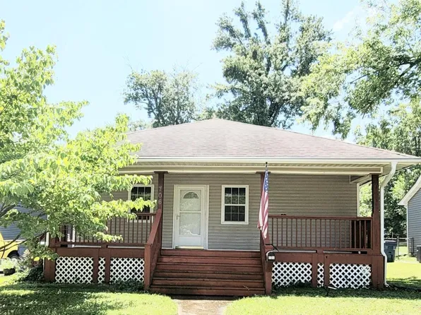 706 E Clay St, Collinsville, IL 62234