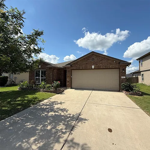 412 Moulins Ln Photo 1
