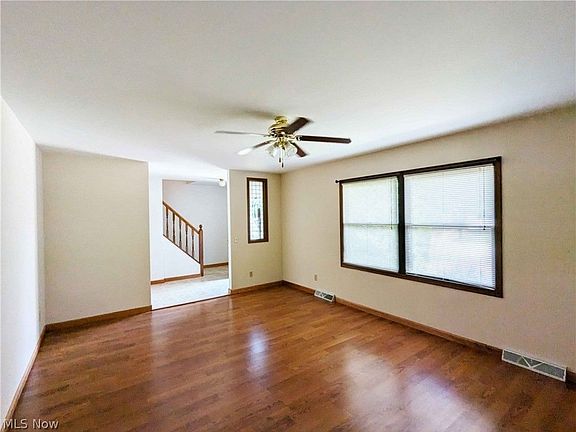 3rd image of 5708 Nantucket Dr