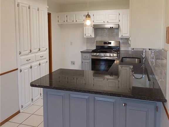 4th image of 13028 Willowcrest Ln