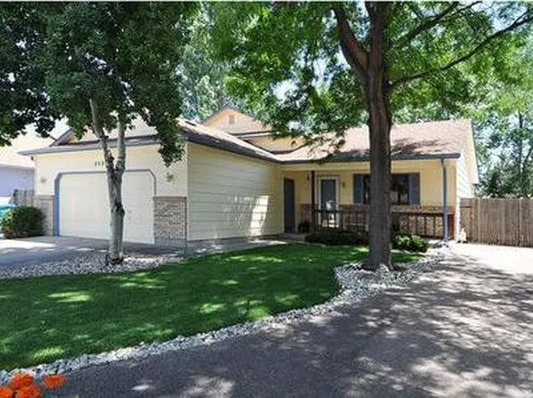 2525 Sunstone Dr, Fort Collins, CO 80525