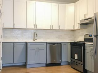 2008 W Foster Ave #3C, Chicago, IL 60625