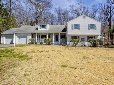 11 Old Coach Cir, Hampden, MA, 01036
