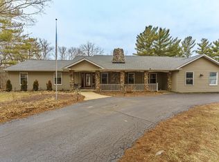 14103 Westwood Trl, Woodstock, IL 60098