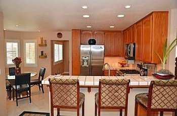 3rd image of 2215 Bayberry Cir