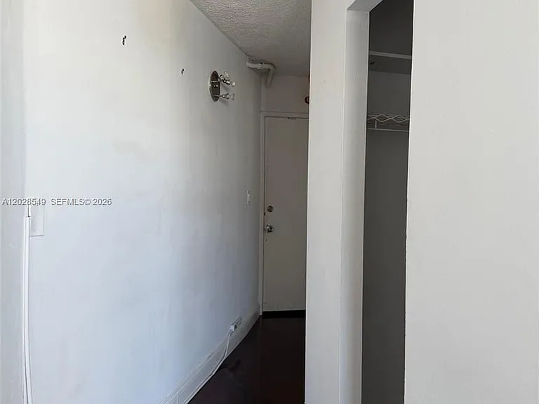 1881 Washington Ave #7C — Photo 10
