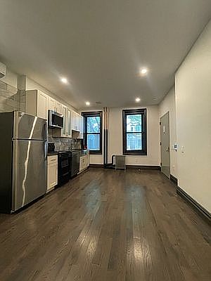 3rd image of 343 22nd St #1