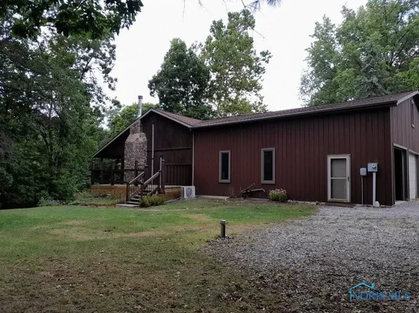 10926 Rosebrook Rd, Sherwood, OH 43556