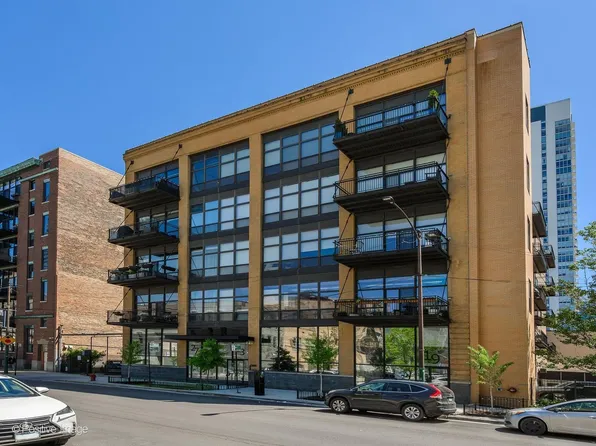 23 N Green St Unit 501, Chicago, IL 60607