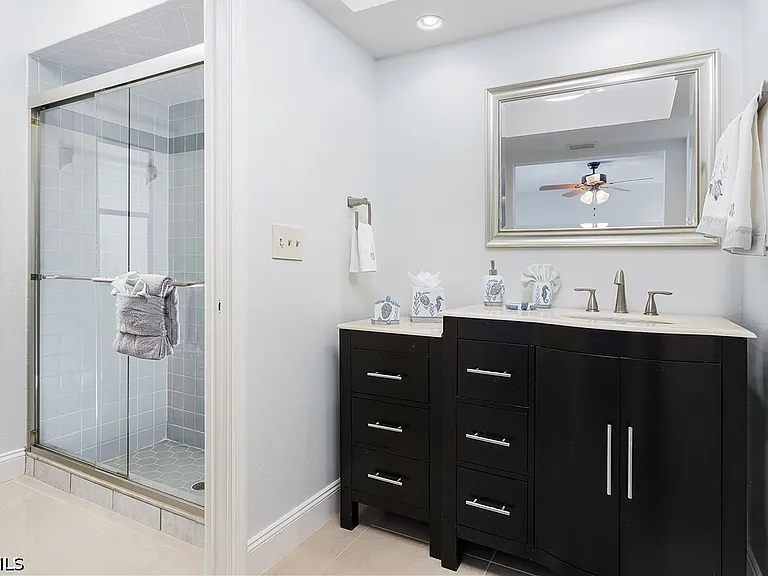 618 W Archer Pkwy — Photo 13