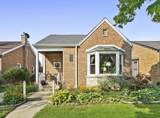 5126 N Mulligan Ave, Chicago, IL 60630