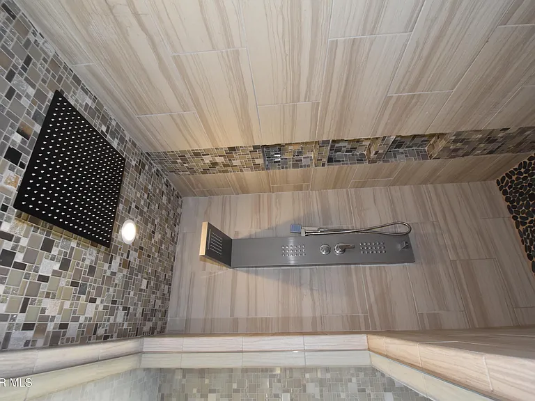 10800 Saigon Dr — Photo 14