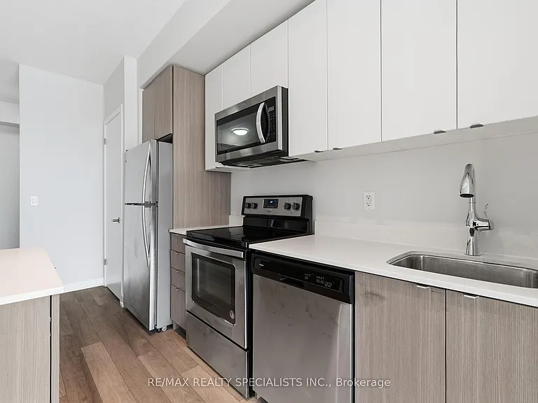 5240 Dundas St #B509 — Photo 2