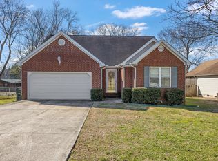 4608 Woodland Ln, Hixson, TN 37343
