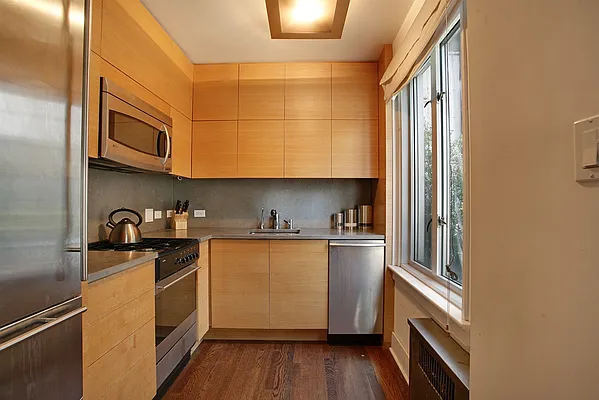 Sold by Corcoran | media 11