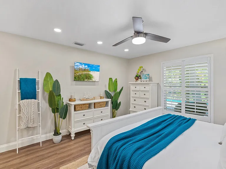 9575 Frangipani Dr — Photo 15