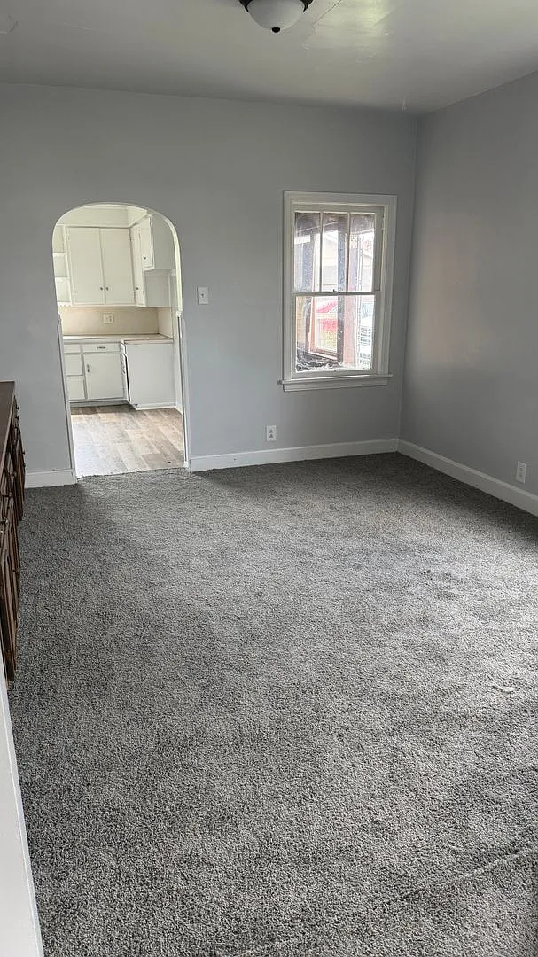 2 bedroom single family home ready now — Photo 3