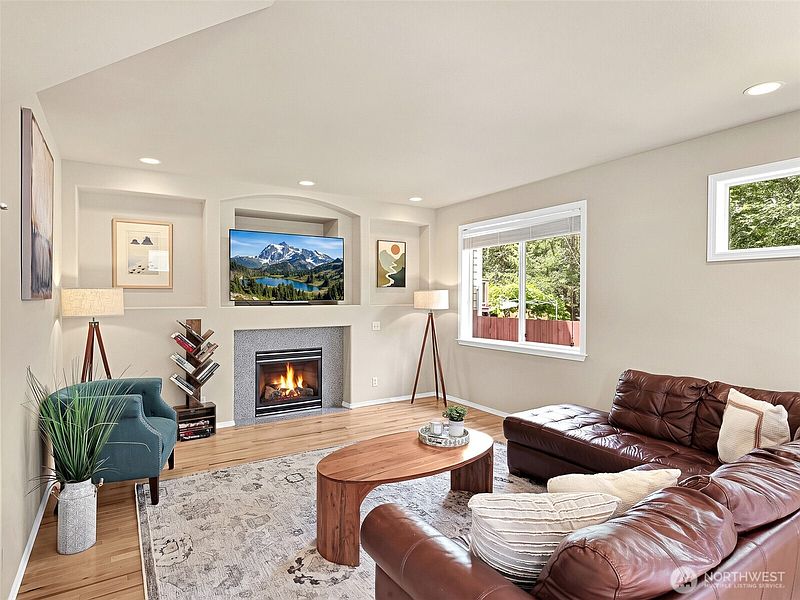 4th image of 2623 145th Street SW